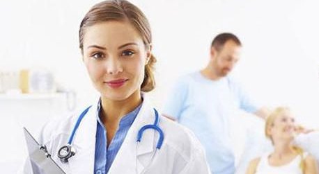 移植后打喷嚏影响着床吗？不会这么脆弱吧？